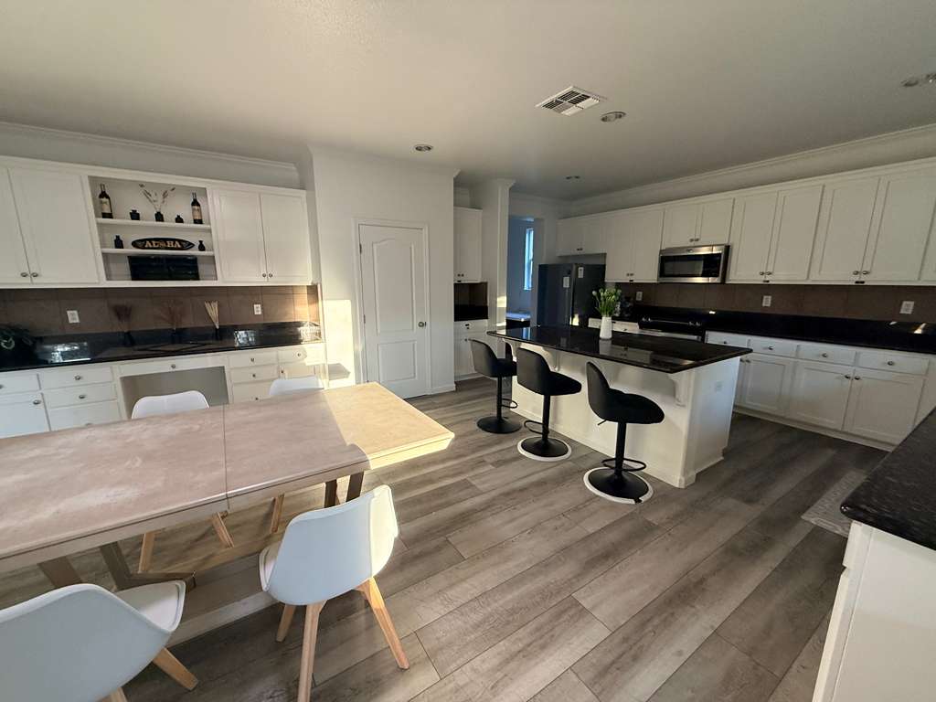 SafeCoLV shared kitchen and dining area in Visalia CA